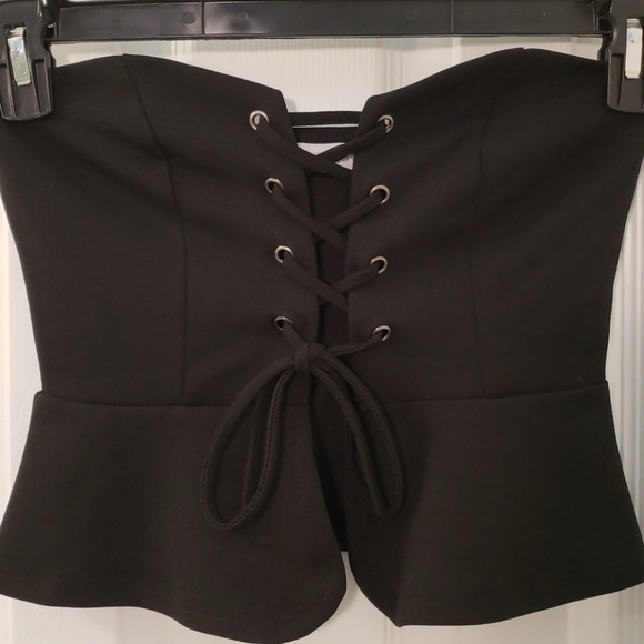 jordyn jagger Tops - Like new peplum Crop Lace Up Tube Top